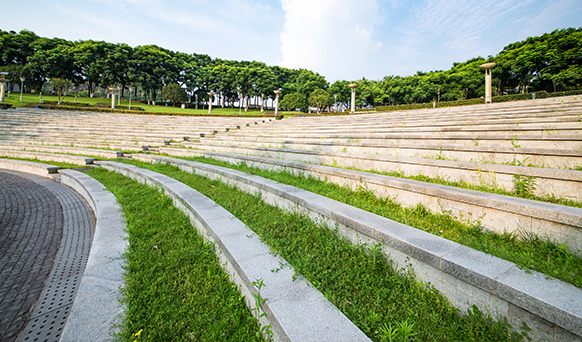Amphitheater